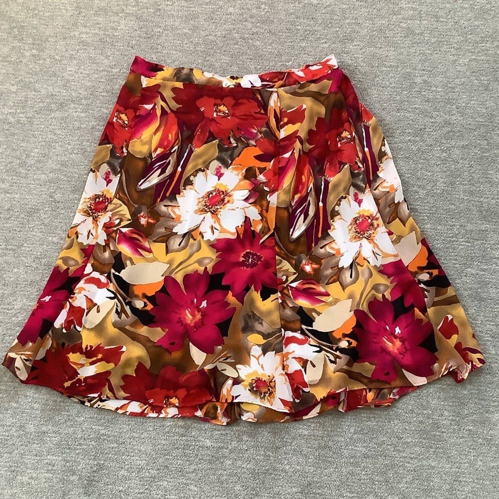 CJ Banks Feminine Flowy Floral A-Line Skirt Sz. 3X